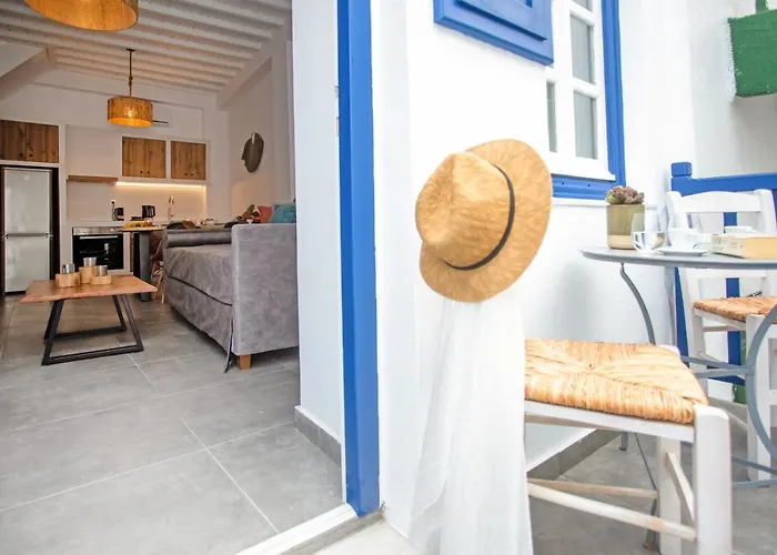 Aelia I / * Mykonos Town