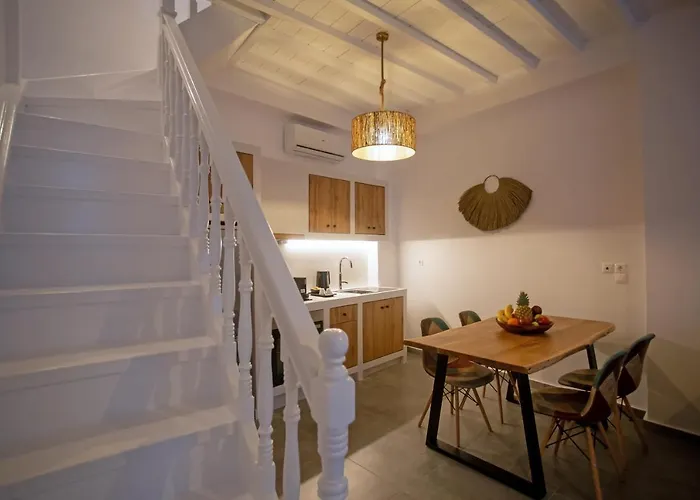 Aelia I / Mykonos Town